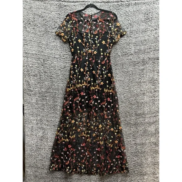 Endless Rose IMMEASURABLE JOY EMBROIDERED MESH MAXI DRESS Black Size Small  NWT